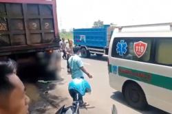 Kecelakaan di Pasuruan, Dosen Tewas Tabrak Truk Parkir di Jalan Bromo<