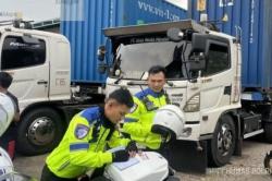 Polda Jabar Tilang 1.700 Truk Sumbu Tiga Langgar Aturan Operasional Mudik Lebaran<