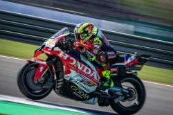 Diogo Moreira Pinjam Sarung Tangan Marc Marquez saat Debut, Hasilnya Mengejutkan!