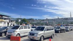 Pelabuhan Merak Dipadati Kendaraan, Antrean Nyaris Luber ke Jalan Arteri