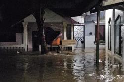 Warga Pasar Rebo Jaktim Malah Kebanjiran saat Lebaran: Sedih Banget