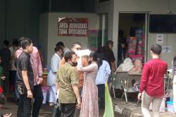 Lebaran, Rutan KPK Ramai Dikunjungi Para Keluarga Tahanan