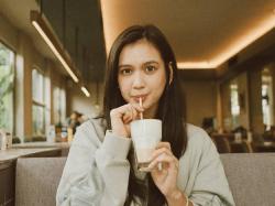 Terungkap! Ini Alasan Dea Imut Belum Menikah meski Usia Sudah 30 Tahun