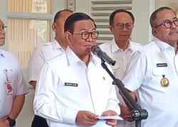 Heboh Mobil Parkir Liar di Monas Dikempesi, Pramono Minta Jukir Turut Ditindak