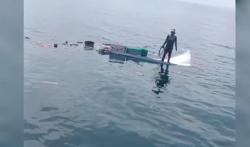 Kecelakaan Laut di Sumenep, Perahu Mogok Hancur Ditabrak Kapal Penumpang<