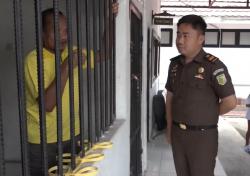 Kejaksaan Tahan Anggota DPRD Pelalawan Tersangka Kasus Dugaan Ijazah Palsu<