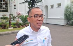 Mendikti Kaji Pembelajaran Jarak Jauh untuk Mahasiswa Semester 5 ke Atas