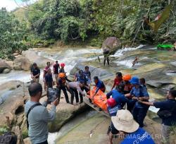 Tragis! Remaja Hilang Terseret Arus di Wisata Alam Riam Landau Ditemukan Meninggal<