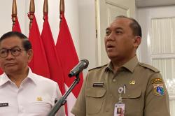 Viral Mobil Dinas Pemprov Jakarta Dipasangi Pelat Warna Putih, Ini Penjelasan Sekda