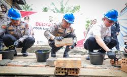 Sambut Hari Bhayangkara 2026, Kapolda Sumsel Bedah 40 Rumah Warga Kurang Mampu<