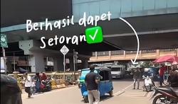Polisi Buru Preman Pemalak Sopir Bajaj Rp100.000 di Tanah Abang Jakpus
