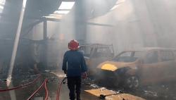 Kebakaran Gudang Pipa di Cirebon, 2 Mobil dan Motor Ludes Dilalap Api<