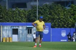 Persib Dihantui Jadwal Padat, Bojan Hodak Langsung Ultimatum Pemain