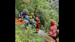 Lansia di Banjarnegara Tewas Terjatuh ke Jurang 80 Meter, Evakuasi Dramatis<