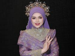 Nahas! Siti Nurhaliza Kecelakaan di Jalan Tol, Banjir Doa Netizen