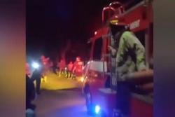 Kebakaran di Jombang, Gudang SMPN 2 Sumobito Ludes Dilalap Api<