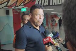 Ronaldo Nazario Terpukau SUGBK, Sebut Atmosfer Stadion Indonesia Luar Biasa