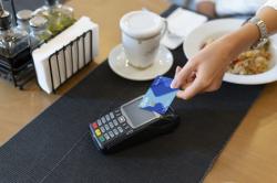 BRI Hadirkan Promo Belanja Luar Negeri dengan Kartu Kredit, Liburan Jadi Makin Hemat<