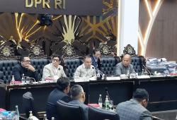 Dasco Pimpin Rapat DPR Bersama Pemerintah, Bahas Finalisasi RUU PPRT