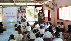 BNI Berdayakan 430 Perempuan NTT Lewat Program Anyaman Lontar