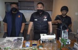 Polda Metro Bongkar Lab Vape Etomidate di Apartemen Tangerang, Tangkap 1 WN Malaysia