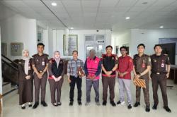 Kades di Pidie Jaya Dijebloskan ke Penjara, Tersangka Korupsi Dana Desa Rp450 Juta<