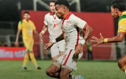 Skor Malut United vs Persebaya 0-2 di Super League, Laskar Kie Raha Diterkam Bajul Ijo<