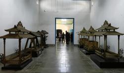 Jalan-Jalan ke Museum Keraton Surakarta di Tengah Revitalisasi