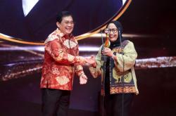 Wakil Kepala BGN Nanik S Deyang Raih Penghargaan Women’s Inspiration Awards 2026