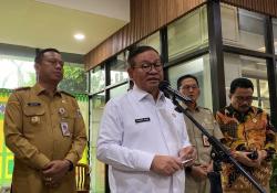 Pramono soal Kendaraan Listrik di Jakarta Tetap Bebas Pajak: Kami Serius Kurangi Polusi