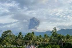 Gunung Dukono Meletus, Muntahkan Abu Vulkanis Setinggi 1.500 Meter<
