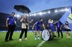Umuh Muchtar Ultimatum Persib jelang 3 Laga Sisa Super League