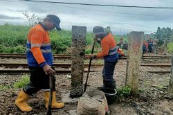Cegah Kecelakaan Kereta, KAI Tutup Sejumlah Pelintasan Liar di Banten dan Jabar