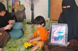 Tangis Penyesalan Ibunda Mandala Rizky, Tak Mampu Penuhi Permintaan Sepatu Terakhir Sang Anak