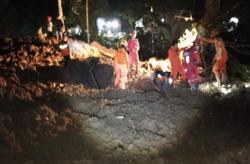 Tanah Longsor Terjang Agam Sumbar, 1 Orang Tewas 6 Luka-luka