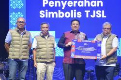Pelatihan Bahasa Inggris dan Hospitality untuk UMKM Samosir Naik Kelas