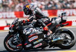 Jorge Martin Juara MotoGP Prancis 2026, Pecco Bagnaia Jatuh