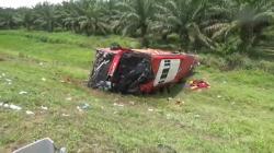 Bus Bawa Puluhan Penumpang Kecelakaan di Tol Medan-Tebing Tinggi, Korban Dievakuasi di 2 RS<