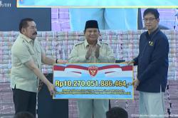 Disaksikan Presiden Prabowo, Jaksa Agung Serahkan Rp10,2 Triliun ke Purbaya