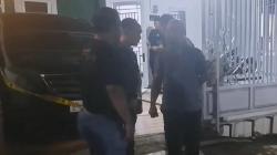 Polisi Olah TKP Penembakan di Rumah Pegawai Lapas Tebing Tinggi, Usut Pelaku Teror<