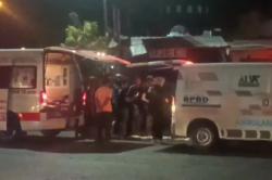 Ngeri! 3 Remaja Boncengan Motor Tewas Ditabrak Truk di Jombang, Sopir Kabur<