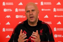 Arne Slot Menolak Mundur dari Liverpool meski Disoraki Fans, Alasannya Mengejutkan