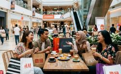 Fenomena Lipstick Effect, Rupiah Melemah tapi Mal dan Kafe Tetap Penuh