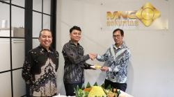 Bidik Investasi Jadi Lifestyle, MNC Sekuritas Resmi Hadir di Kawasan Hits Bandung Dago