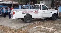 Mobil KDMP Tabrak Angkot di Karawang gegara Sopir Ngantuk, Sejumlah Orang Luka<