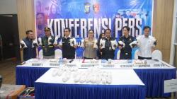 Polda Kepri Bongkar Penyelundupan 100.000 Benih Lobster Senilai Rp10 Miliar<