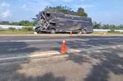 Kronologi Kecelakaan Tewaskan 1 Orang di Tol Cipali, Bus Oleng lalu Hantam Truk