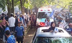 Pawai Juara Persib Gegerkan Kota, Lautan Bobotoh Padati Bandung