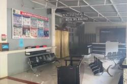 Kronologi Demo Rusuh di Lapas Narkotika Sungguminasa, Massa Rusak Fasilitas hingga Bakar Ban