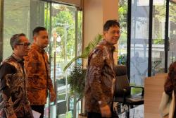 Airlangga Pimpin Rakortas Bareng Jajaran Menteri Ekonomi, Rumuskan Paket Stimulus 